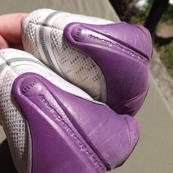 BROOKS Pure flow DNA Cup white purple running athletic sneakers shoes Sz 8.5 - Picture 5 of 8